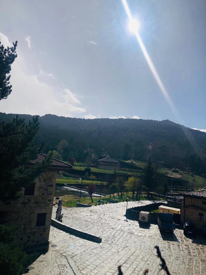 Hostal Jj Salduero Kültér fotó