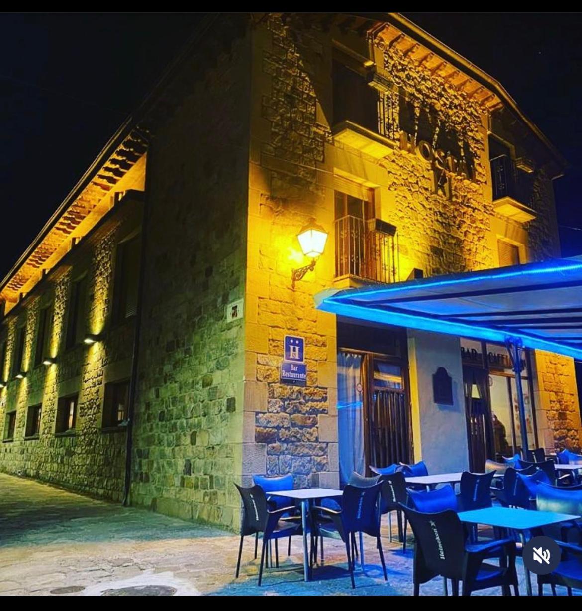 Hostal Jj Salduero Kültér fotó