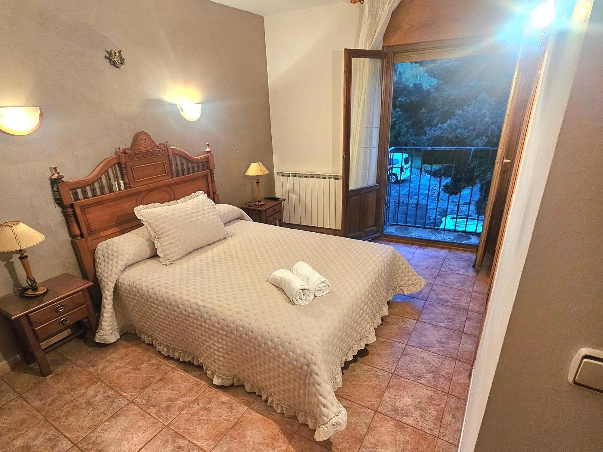 Hostal Jj Salduero Kültér fotó